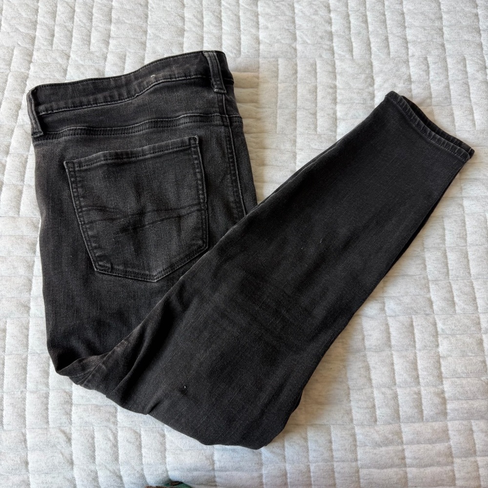 American Eagle Outfitters Women's Black Cropped Ankle Jeggings Jeans